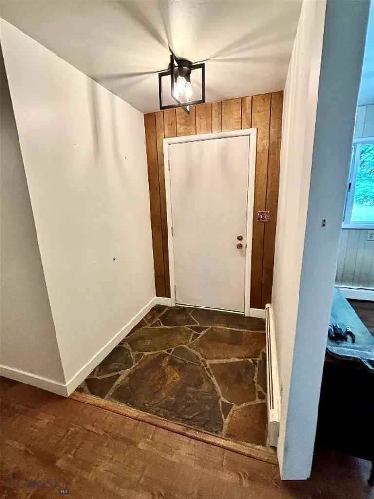 206 Stanton Street Plains MT 59859