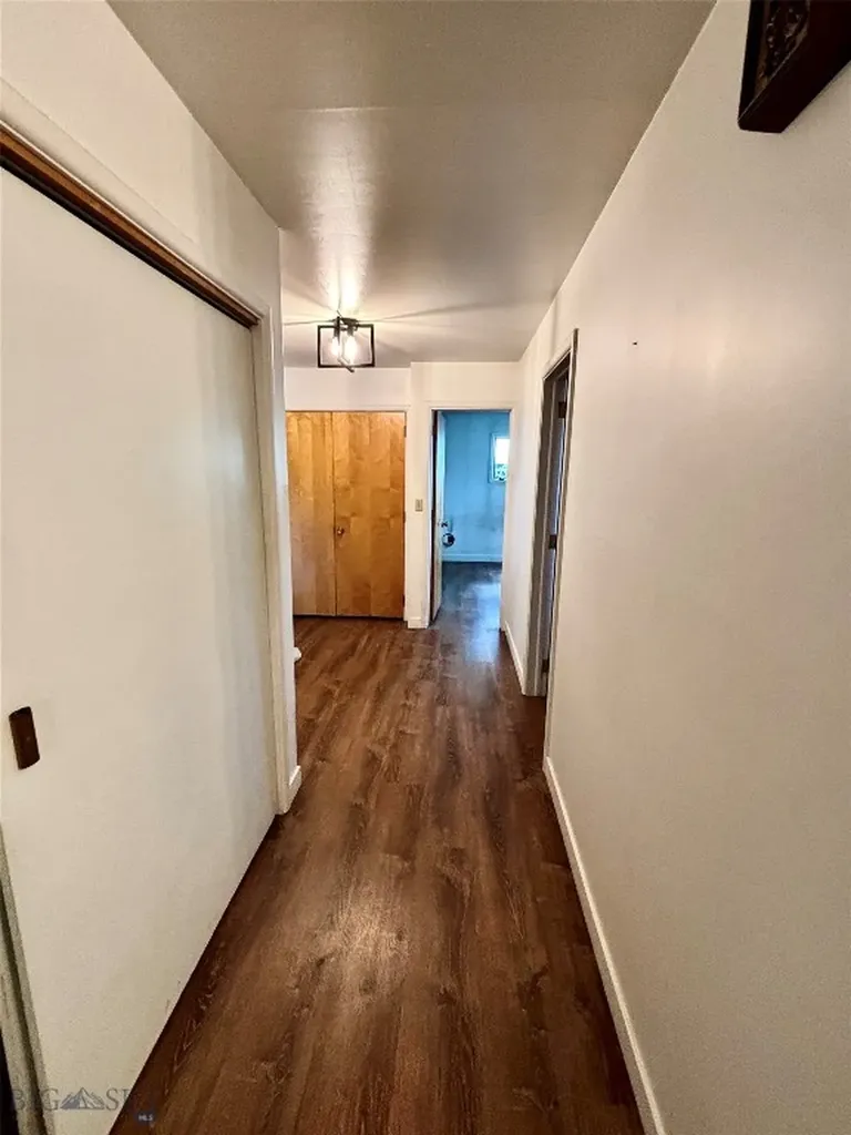 206 Stanton Street Plains MT 59859
