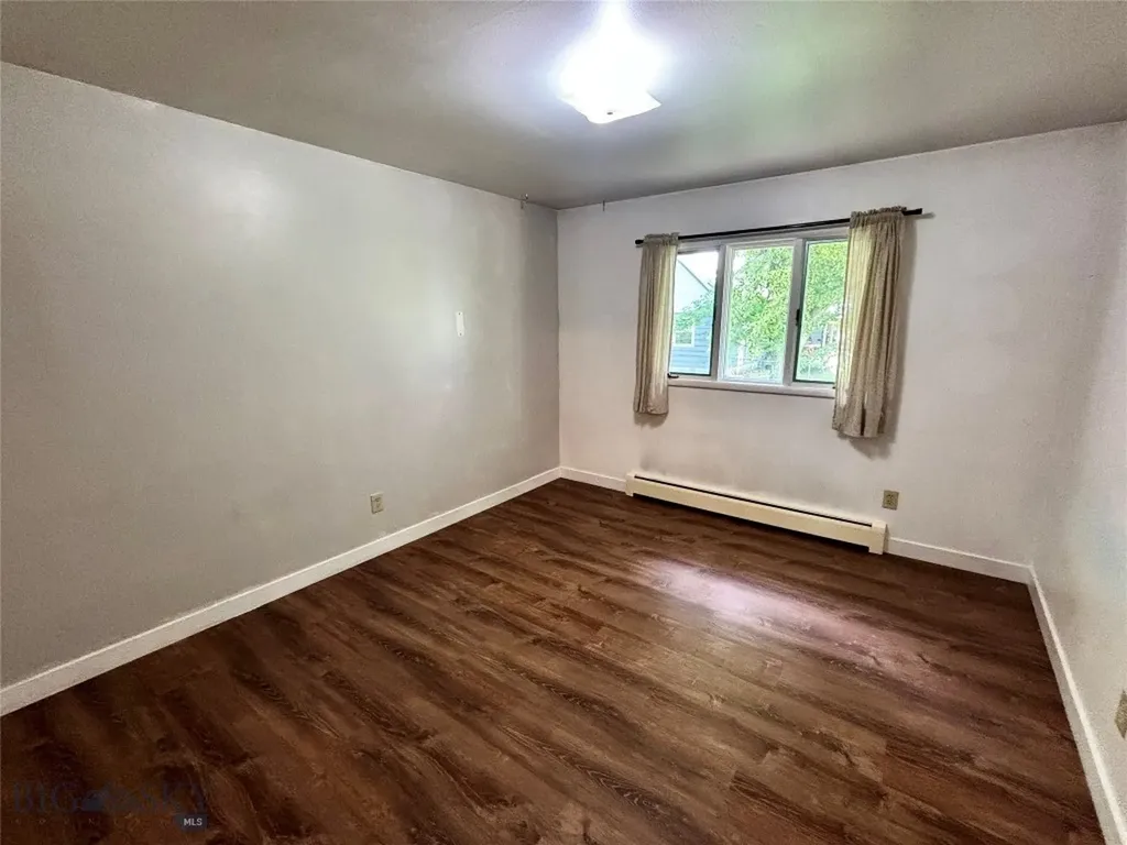 206 Stanton Street Plains MT 59859