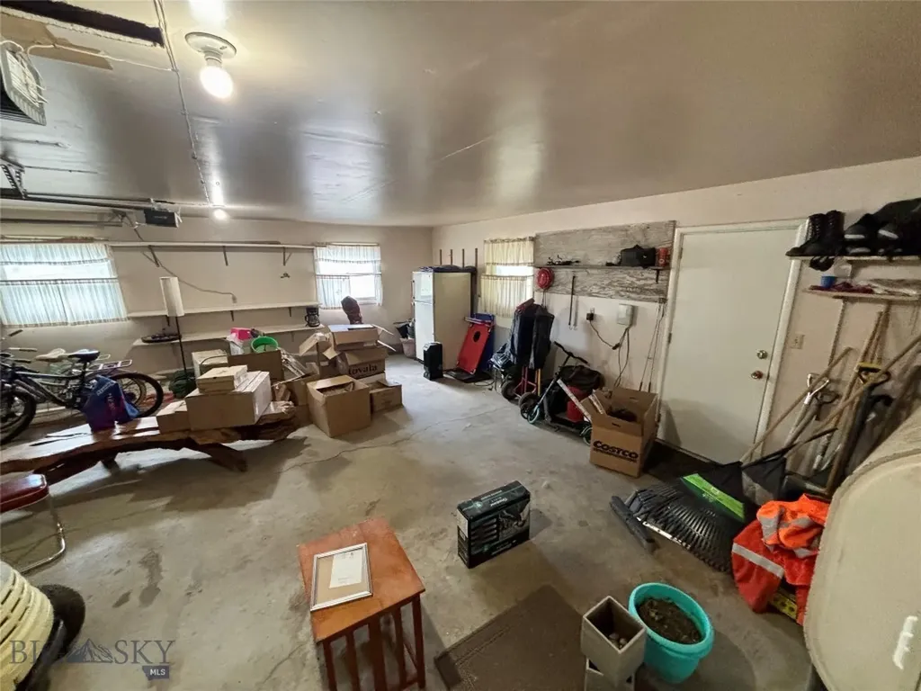 206 Stanton Street Plains MT 59859