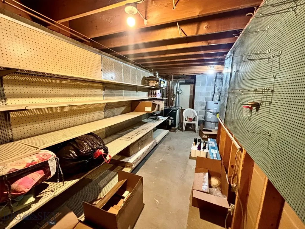 206 Stanton Street Plains MT 59859
