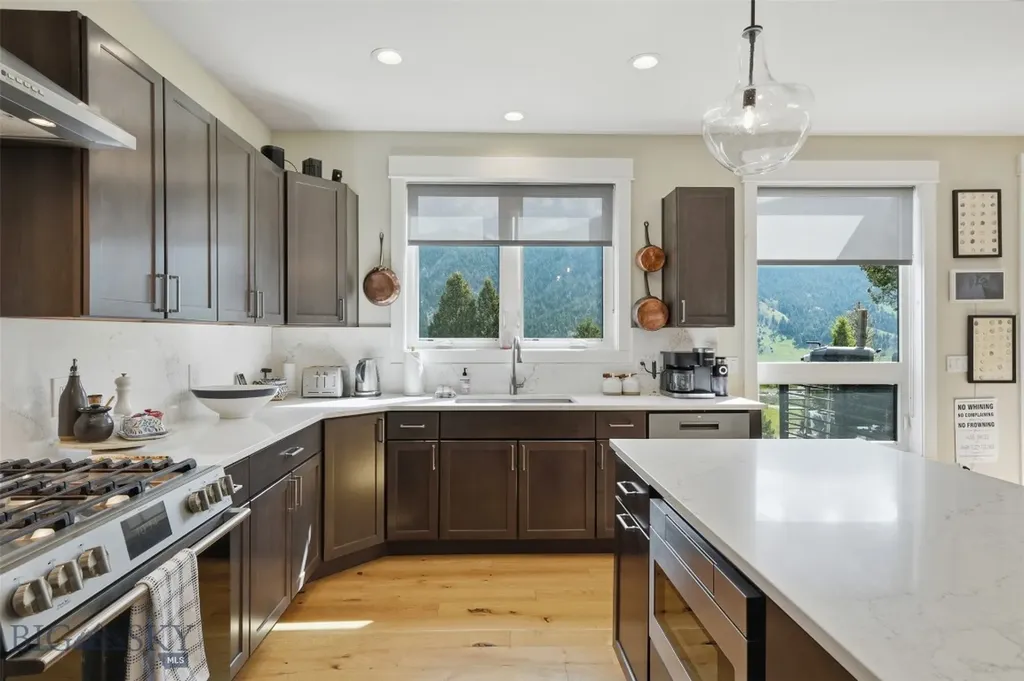 106 Gallatin Foothills Drive Gallatin Gateway MT 59730