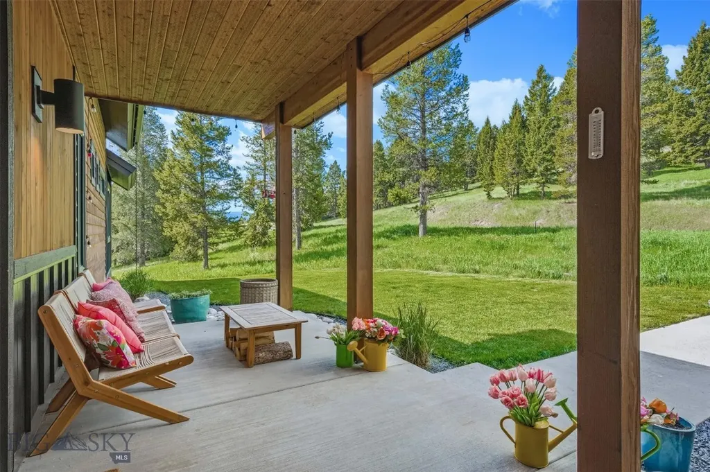 106 Gallatin Foothills Drive Gallatin Gateway MT 59730