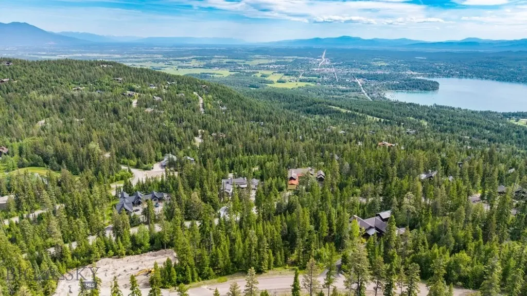 211 N Beargrass Circle Whitefish MT 59937