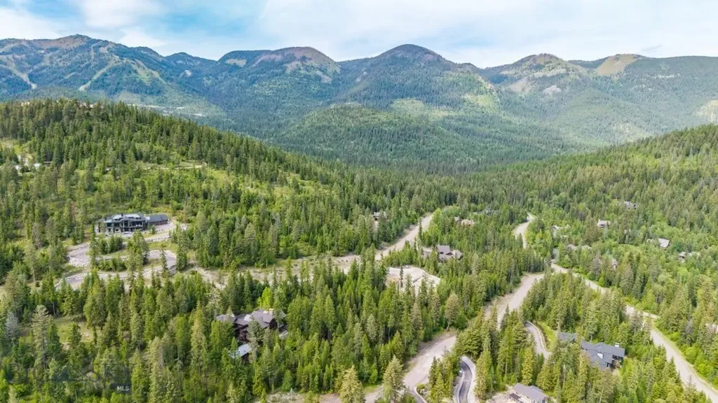 211 N Beargrass Circle Whitefish MT 59937