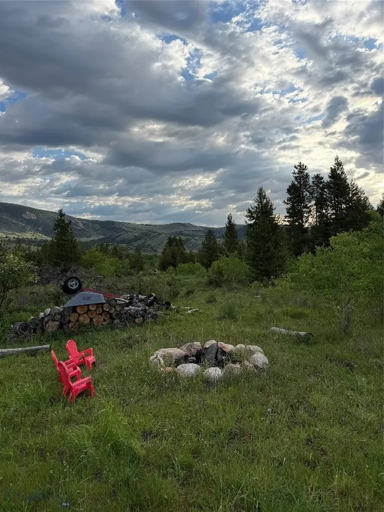 168 Ravndal Road Anaconda MT 59711