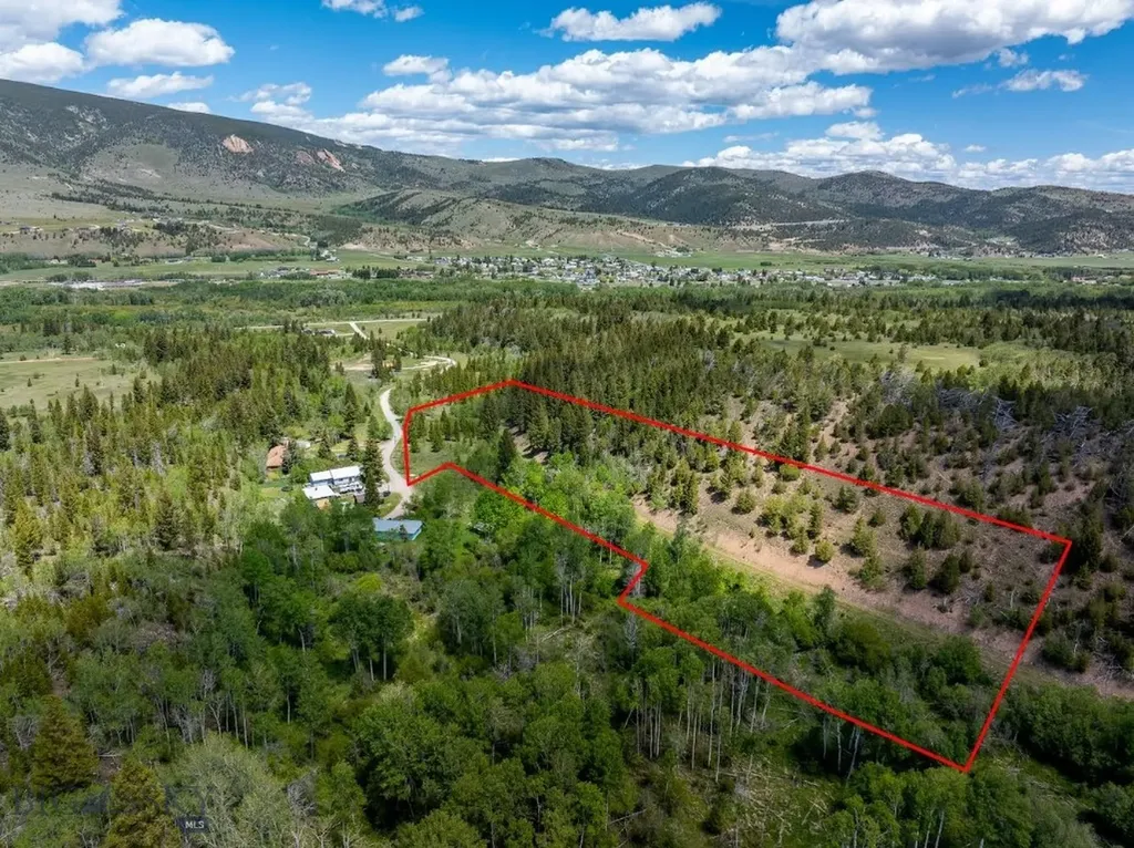 373 Ravndal Road Anaconda MT 59711