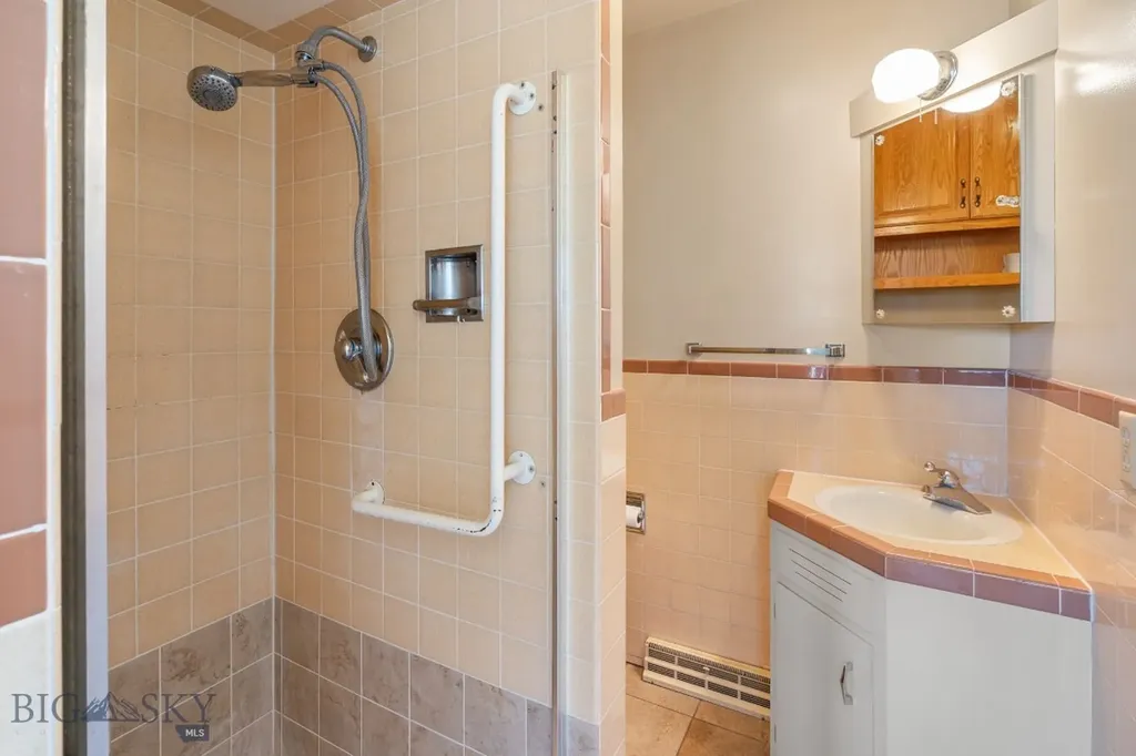 410 S Wyoming Street Dillon MT 59725
