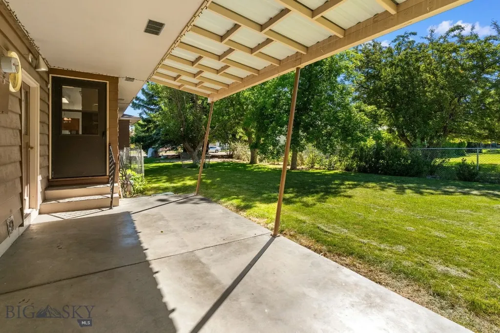 410 S Wyoming Street Dillon MT 59725