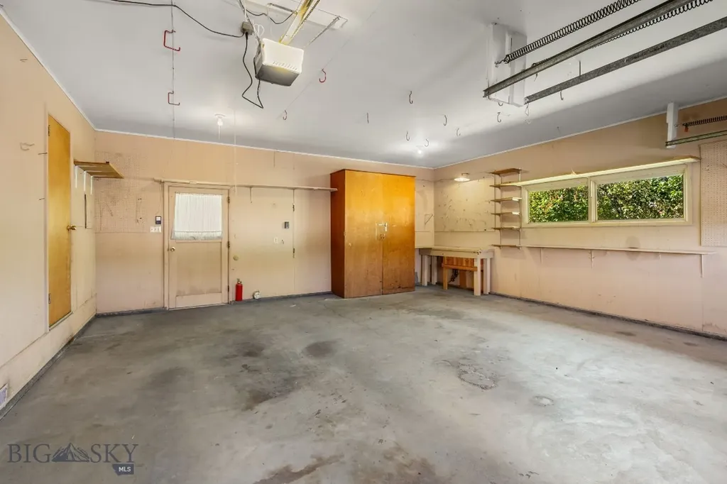 410 S Wyoming Street Dillon MT 59725