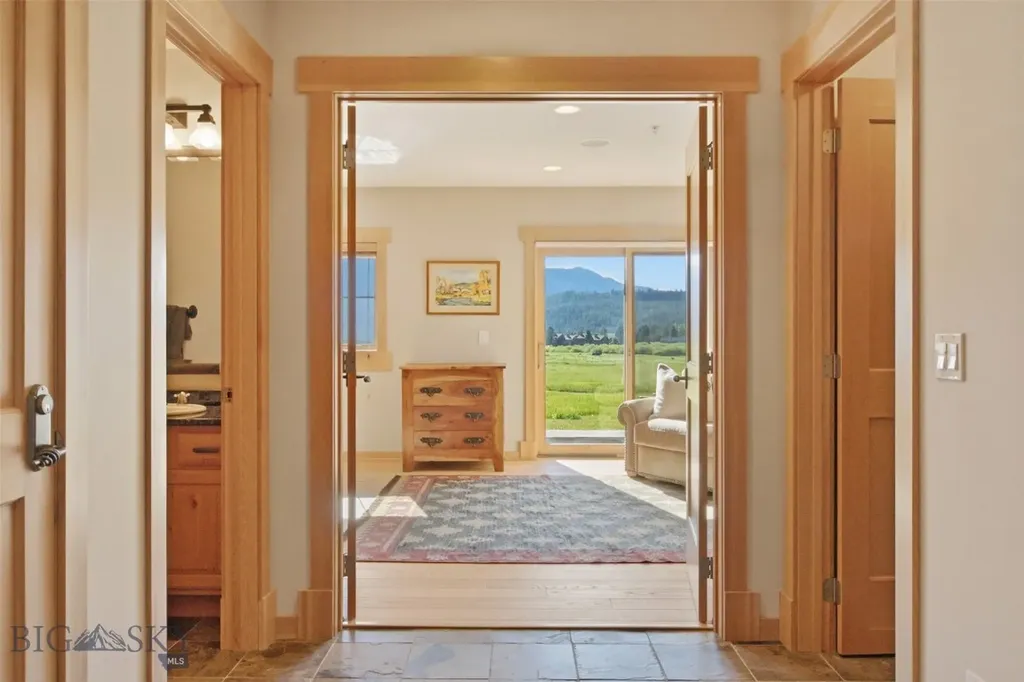 2500 Little Coyote Big Sky MT 59716