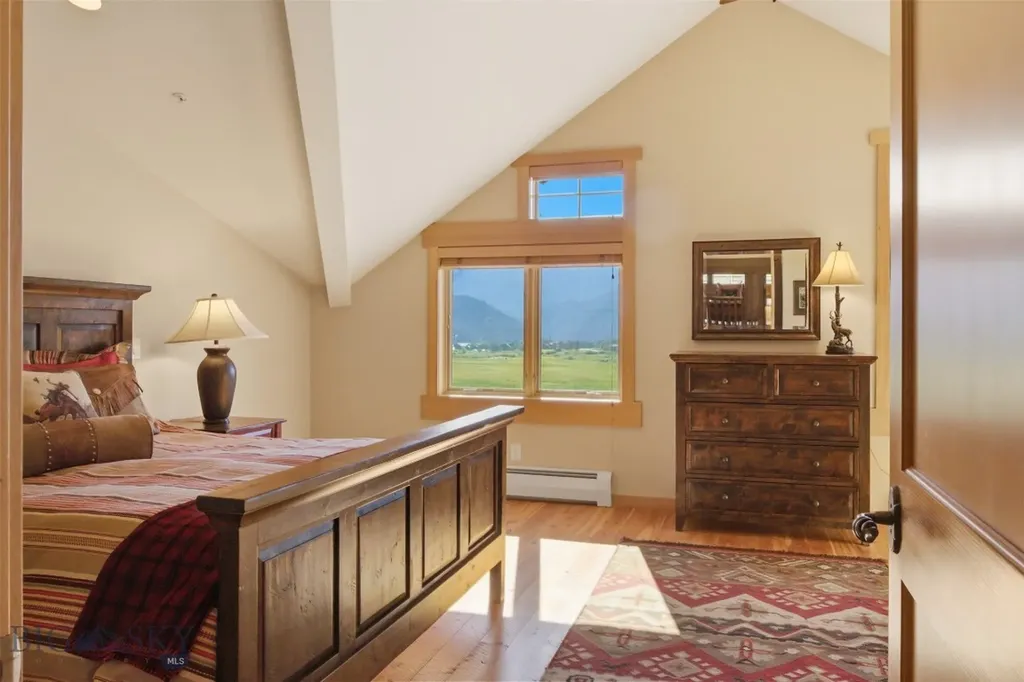 2500 Little Coyote Big Sky MT 59716