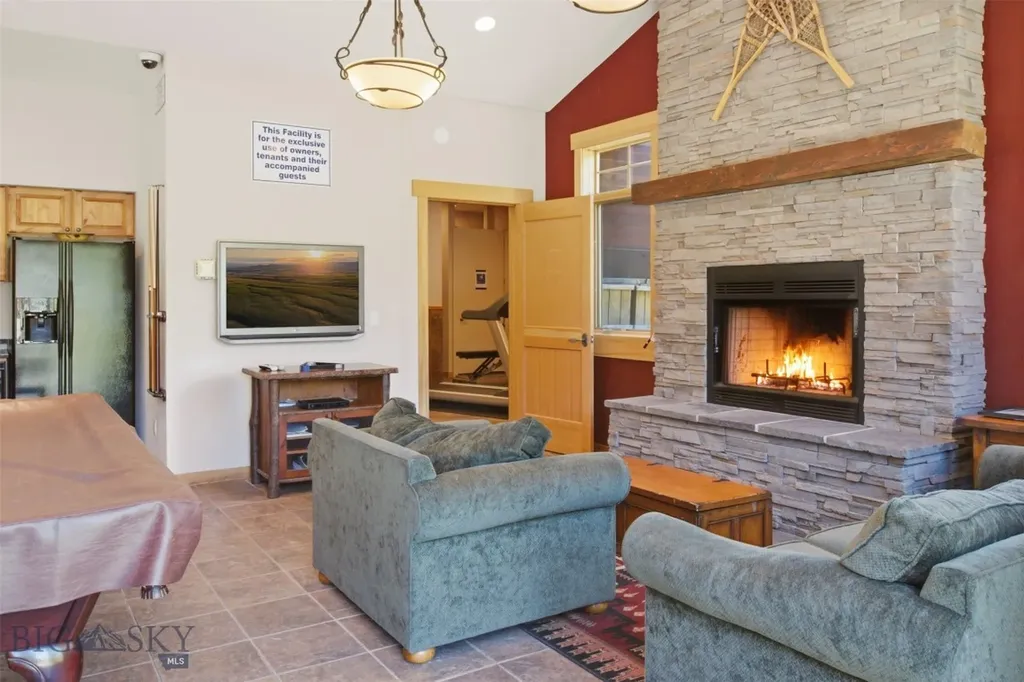 2500 Little Coyote Big Sky MT 59716