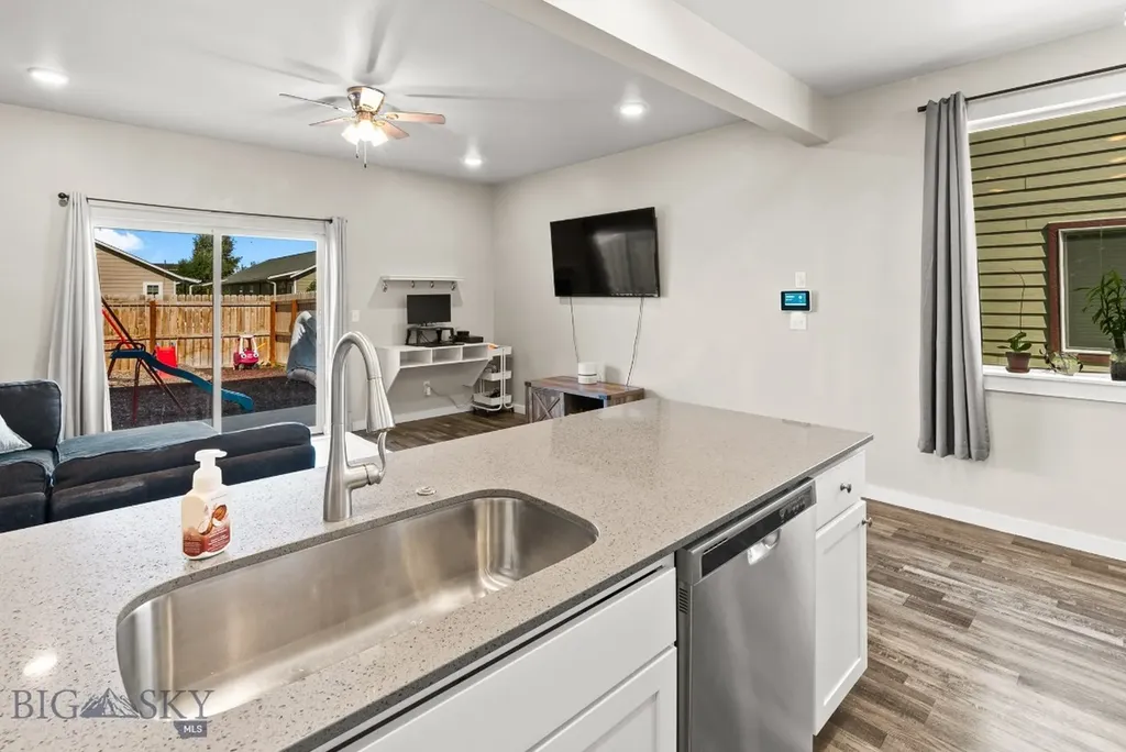 97 9th Street Belgrade MT 59714