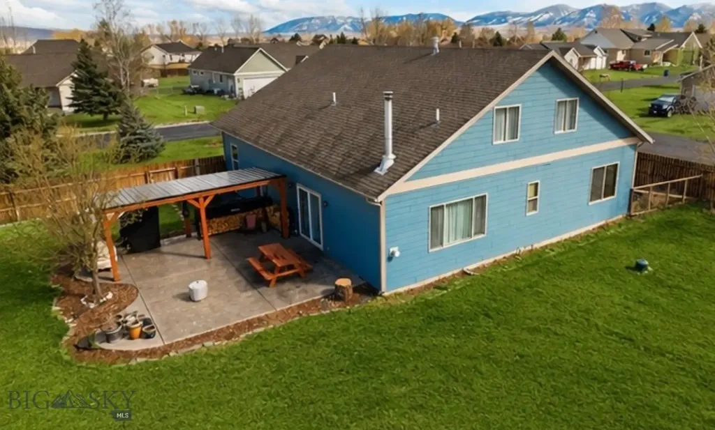 102 W Tobiano Trail Belgrade MT 59714