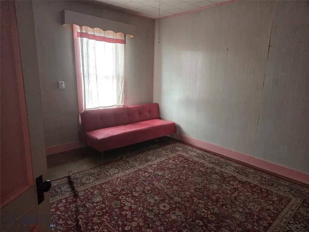 406 W Boardman Butte MT 59701