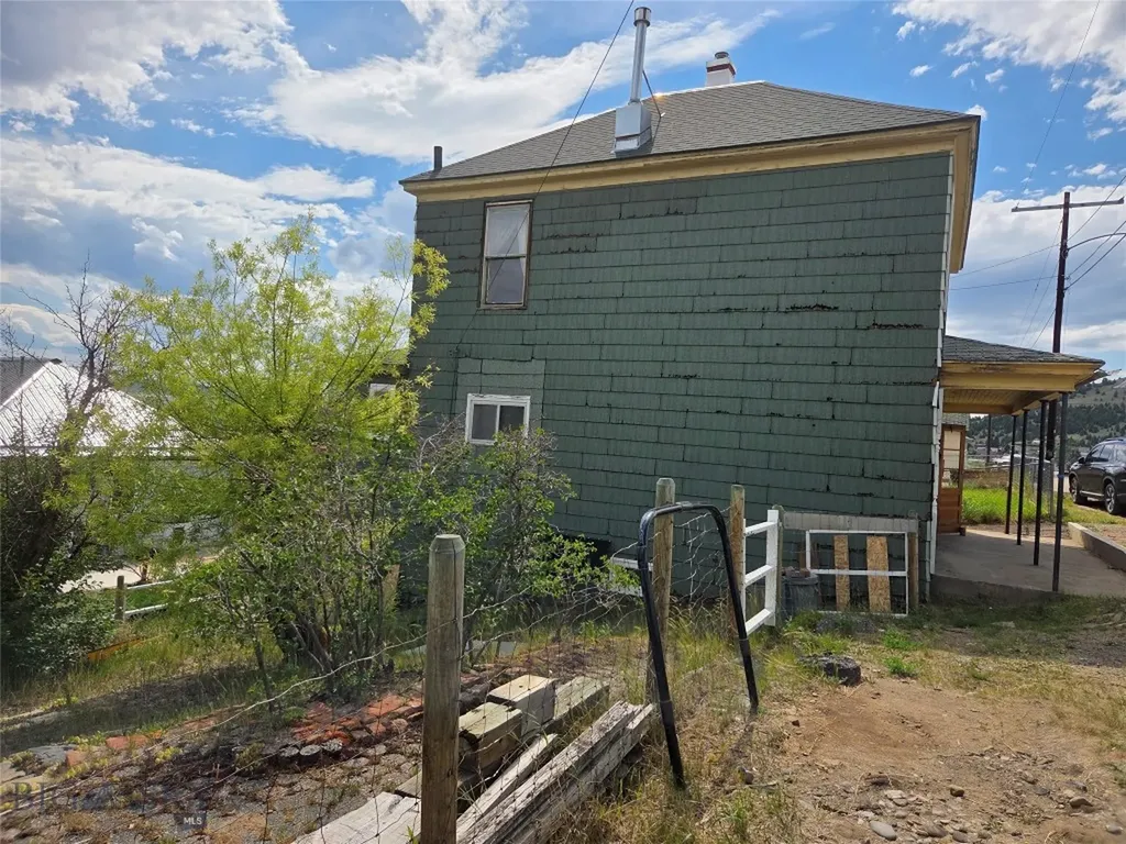 406 W Boardman Butte MT 59701