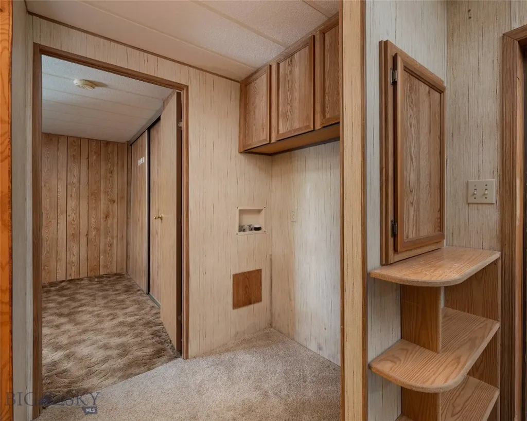 21 S Iowa Three Forks MT 59752