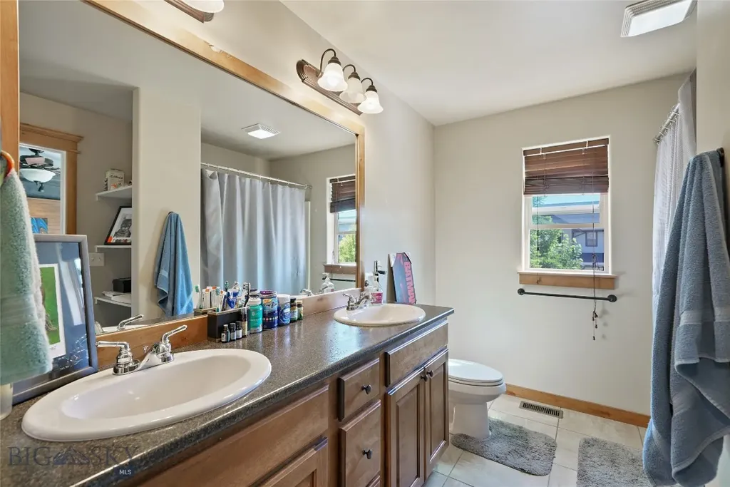 2935 Warbler Way Bozeman MT 59718