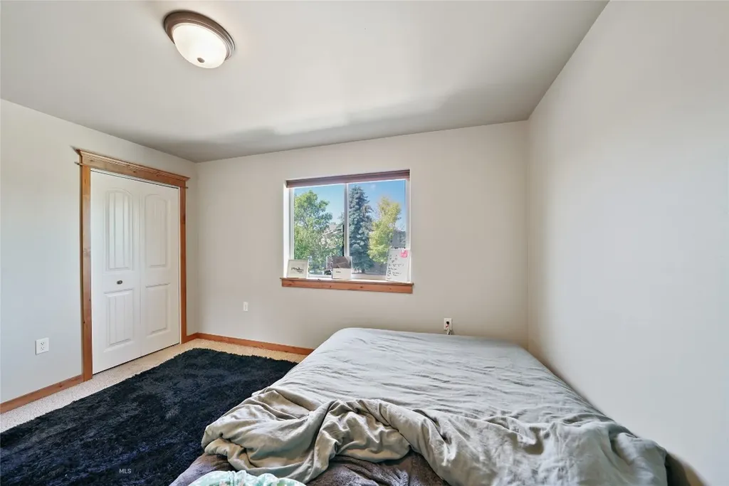 2935 Warbler Way Bozeman MT 59718
