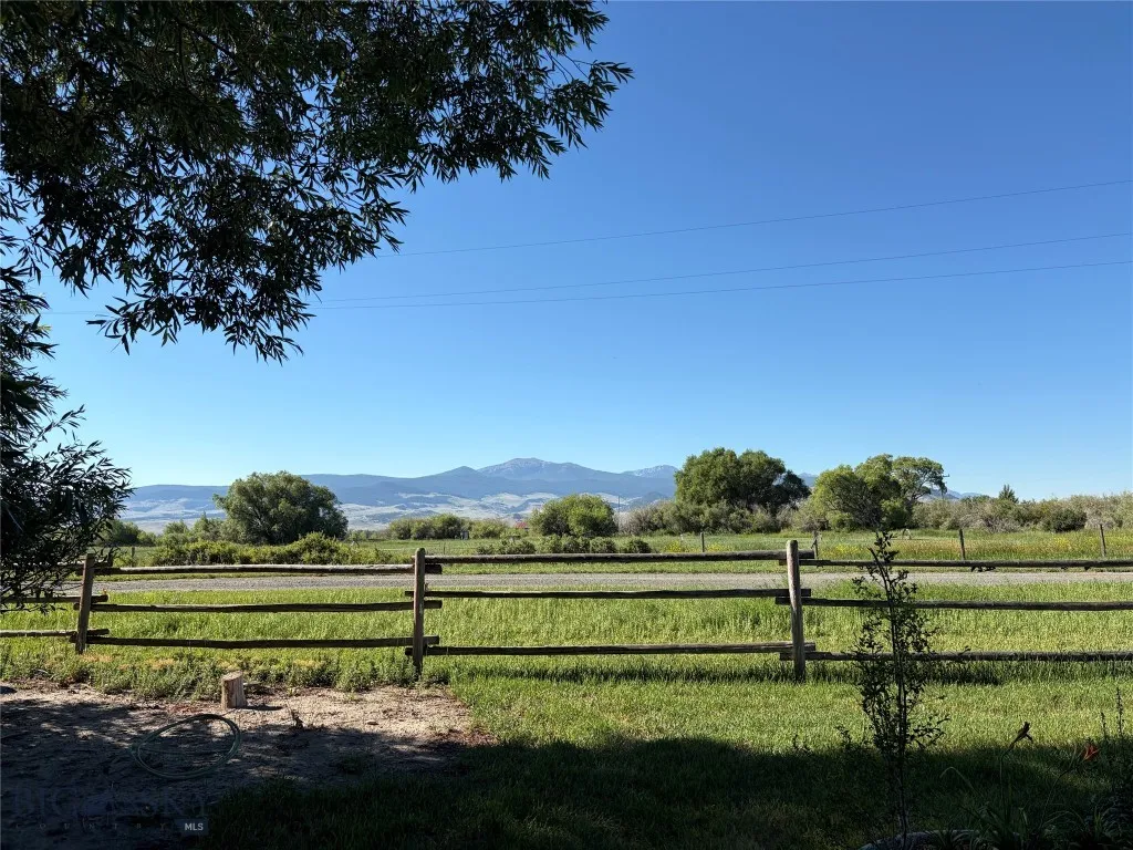 7 Kountz Road Whitehall MT 59759