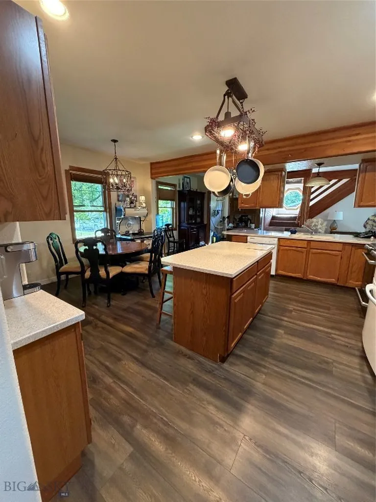 7 Kountz Road Whitehall MT 59759