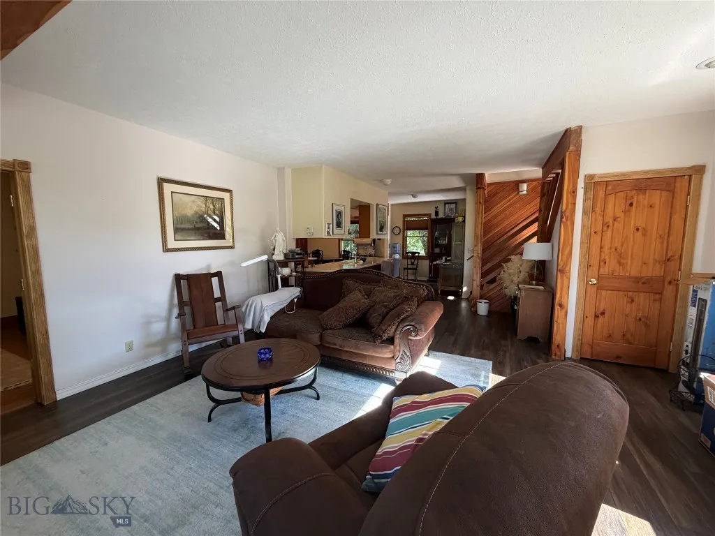 7 Kountz Road Whitehall MT 59759