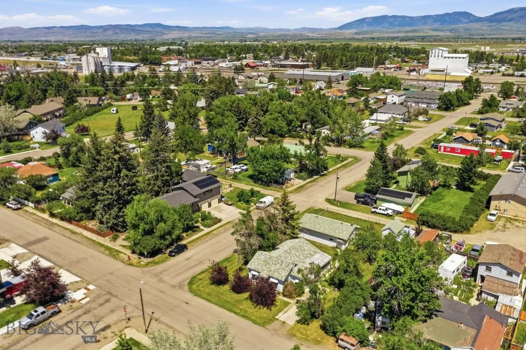 601 Silverbow Avenue Belgrade MT 59714