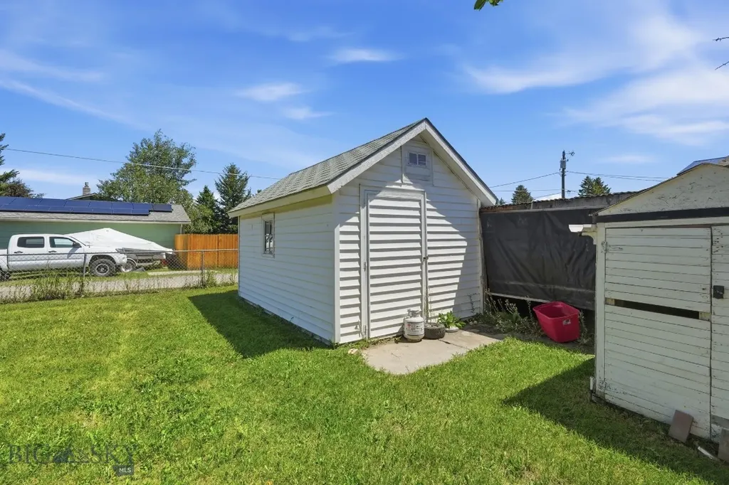 601 Silverbow Avenue Belgrade MT 59714