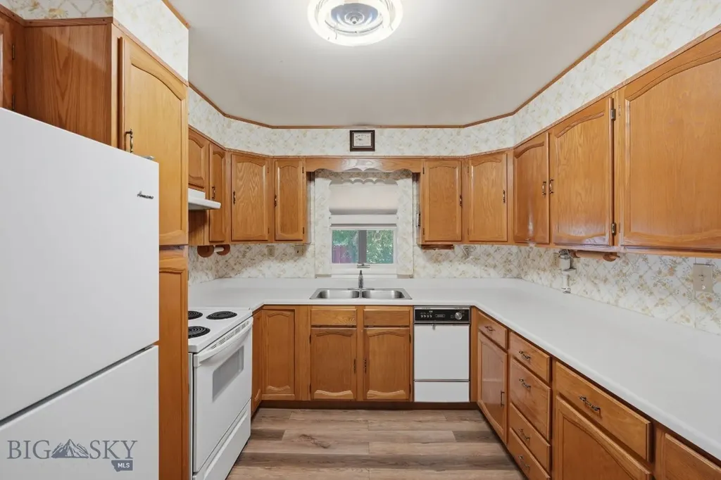 601 Silverbow Avenue Belgrade MT 59714