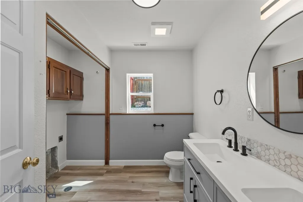 72 W Magnolia Drive Belgrade MT 59714