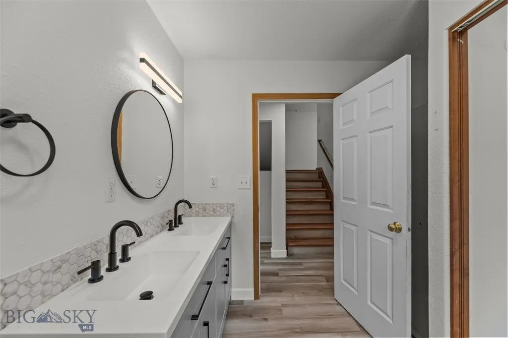 72 W Magnolia Drive Belgrade MT 59714