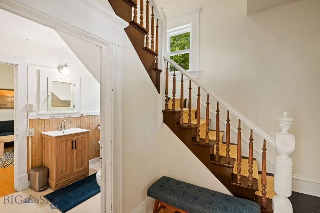 121 N Yellowstone Street Livingston MT 59047