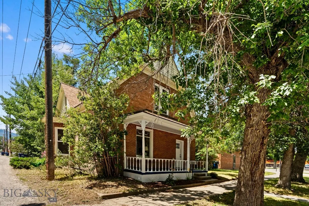 121 N Yellowstone Street Livingston MT 59047