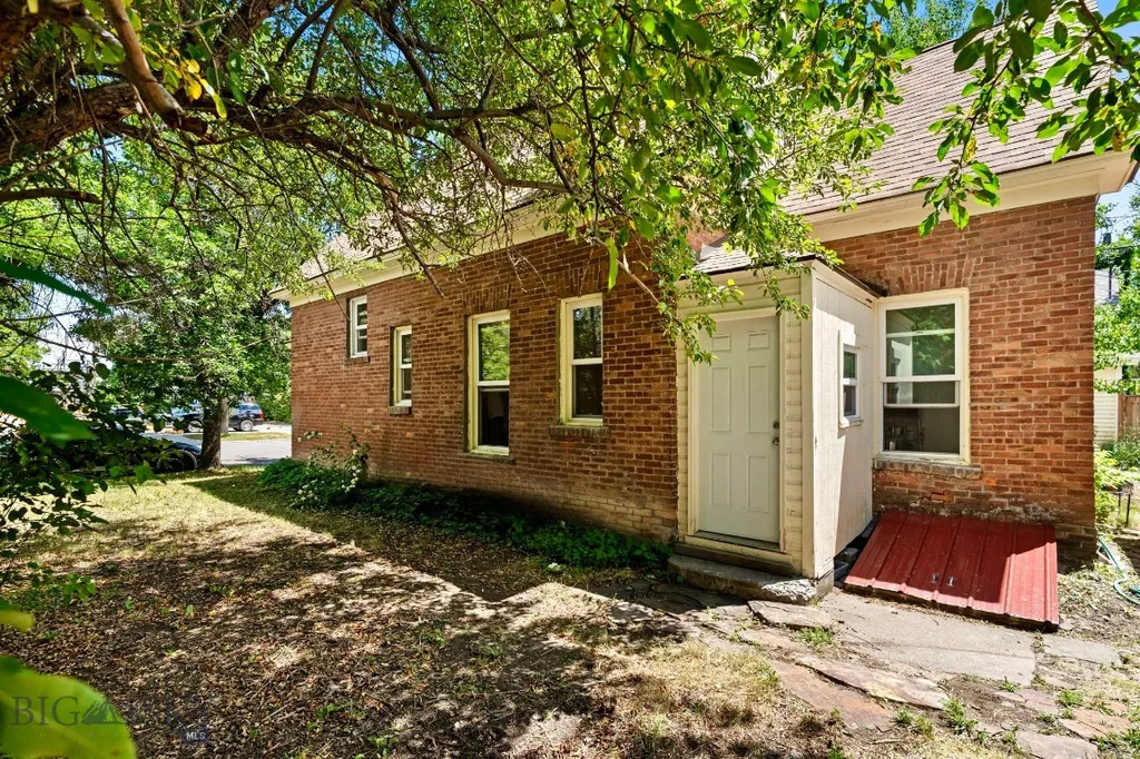 121 N Yellowstone Street Livingston MT 59047