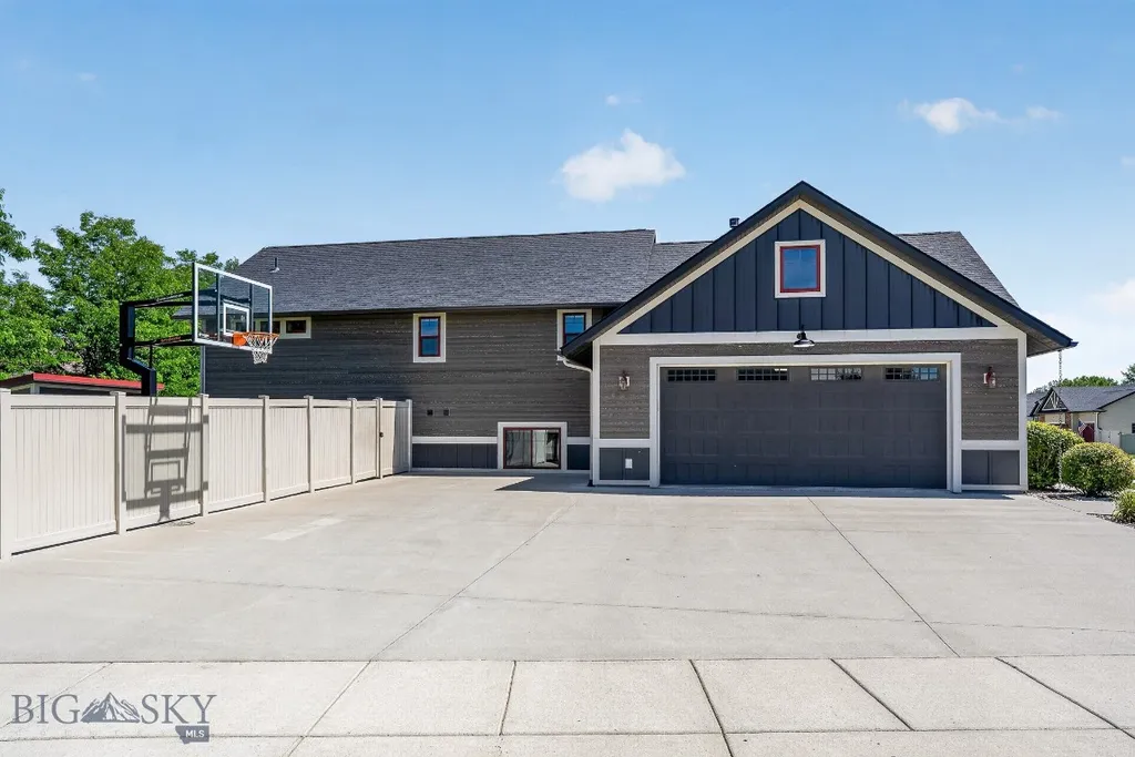 5445 Burlington Avenue Billings MT 59106