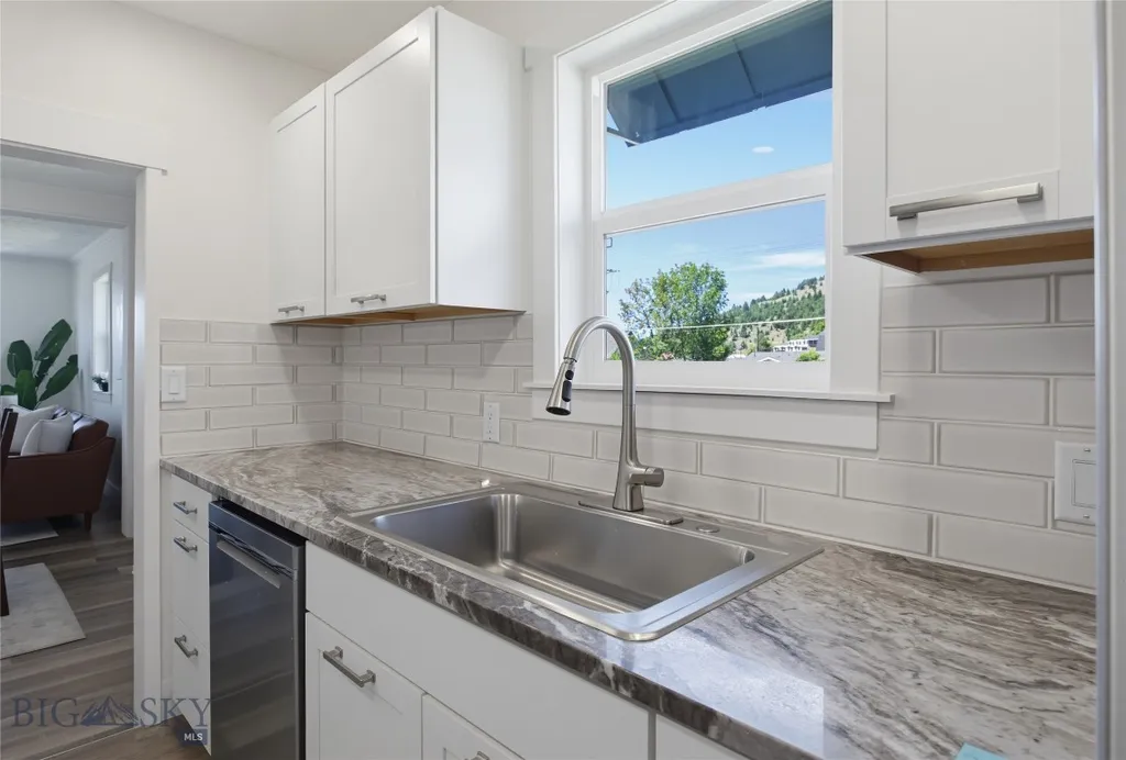837 Zarelda Butte MT 59701