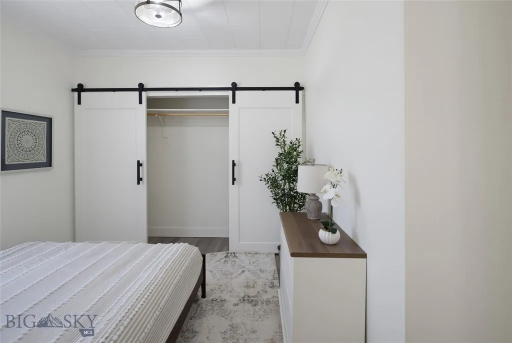 837 Zarelda Butte MT 59701