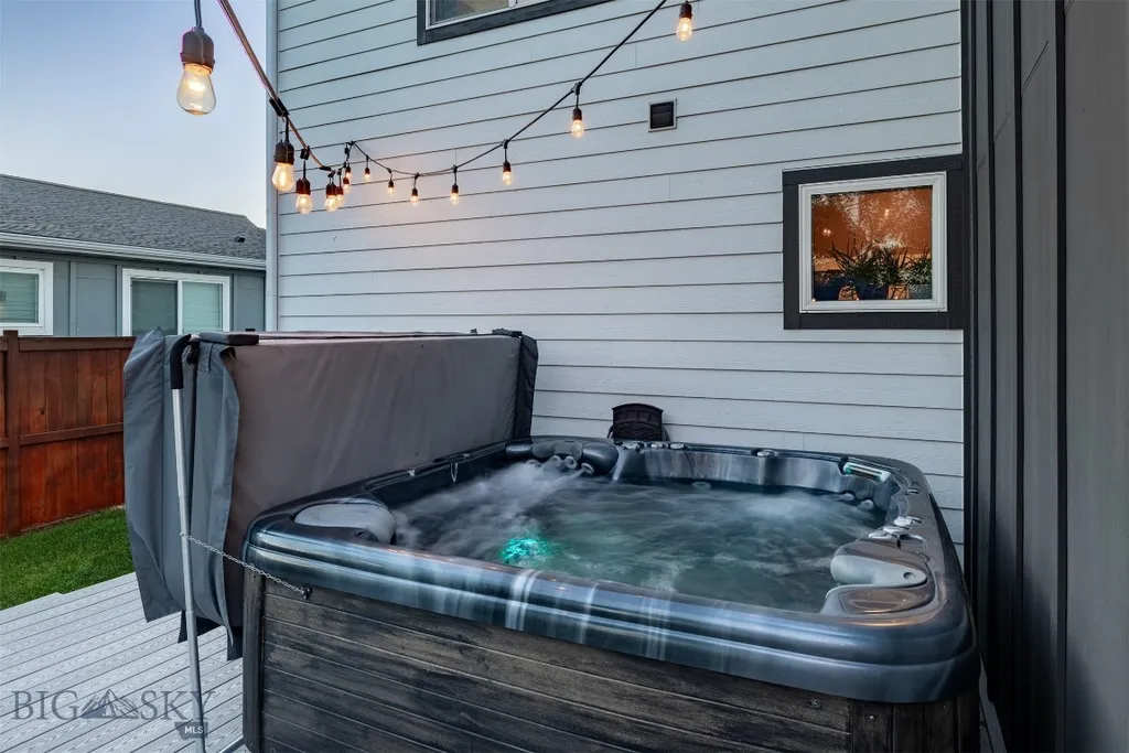 98 Ramshorn Peak Lane Bozeman MT 59718