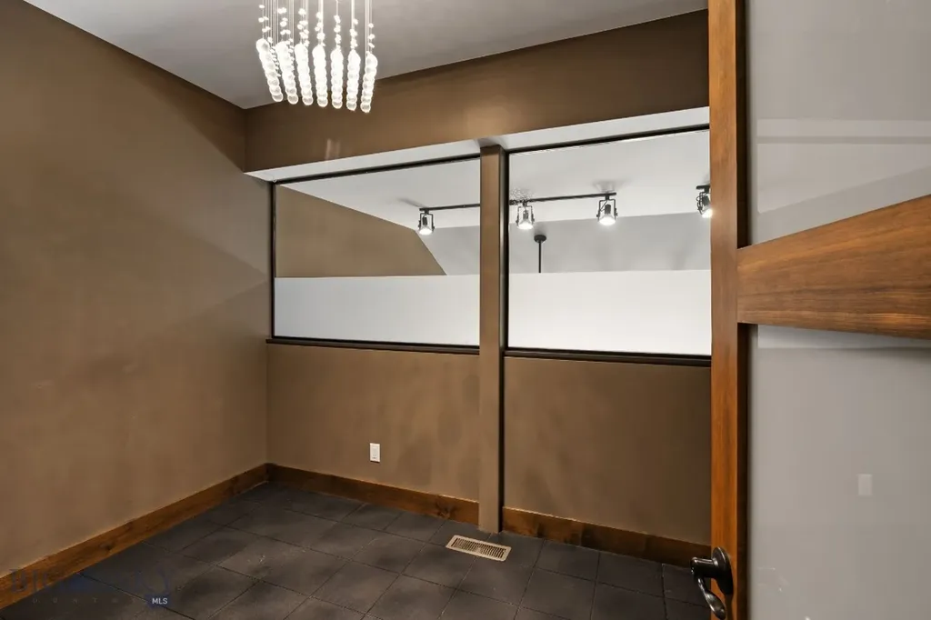 2405 W Main Street Bozeman MT 59718