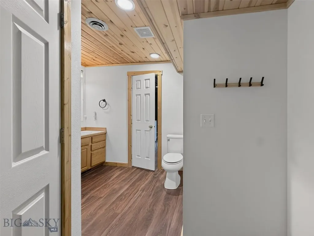 807 Spooner Road Belgrade MT 59714