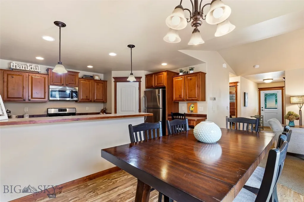 1007 Cottonwood Road Bozeman MT 59718