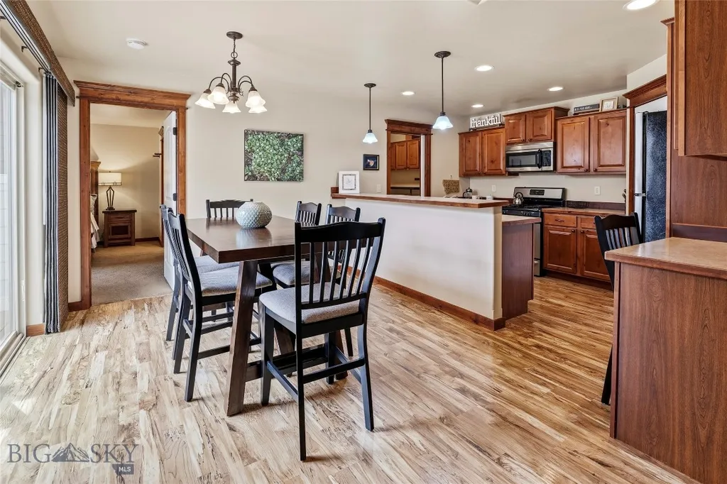 1007 Cottonwood Road Bozeman MT 59718