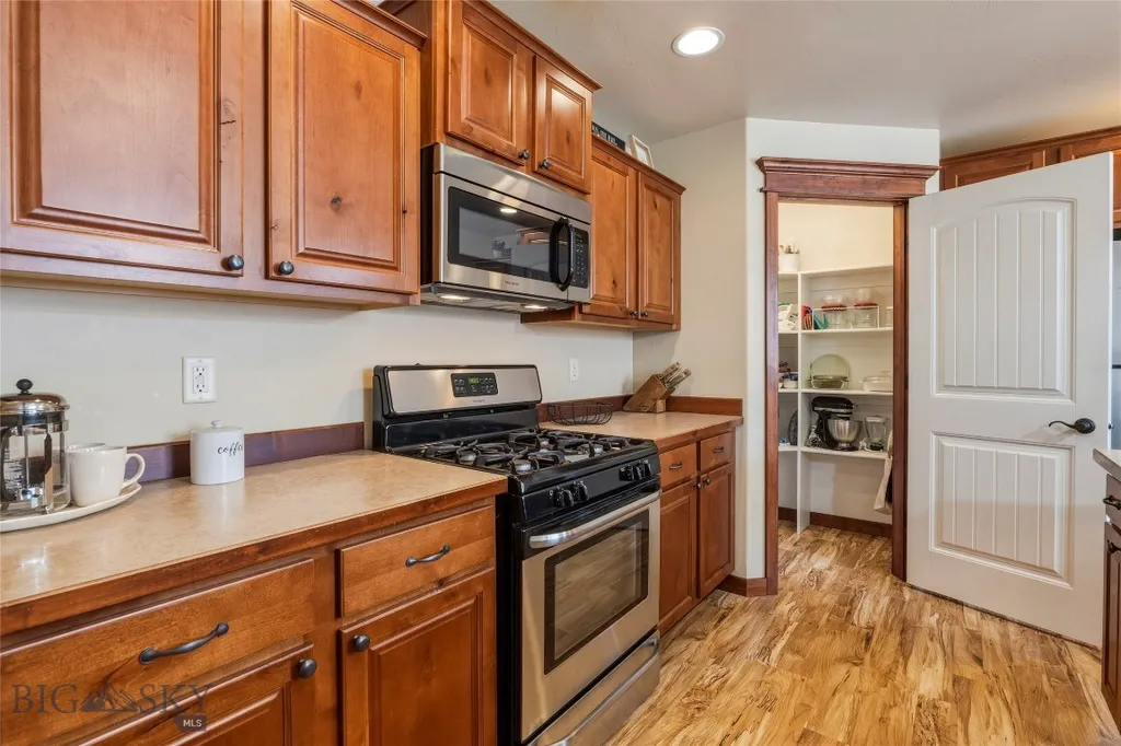 1007 Cottonwood Road Bozeman MT 59718