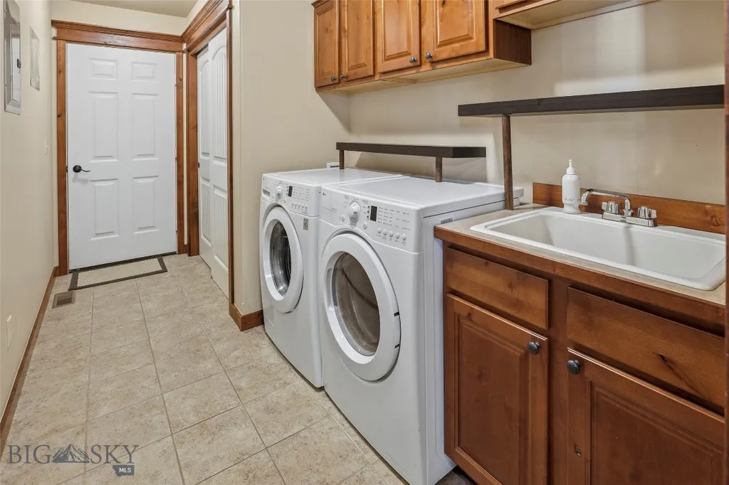1007 Cottonwood Road Bozeman MT 59718