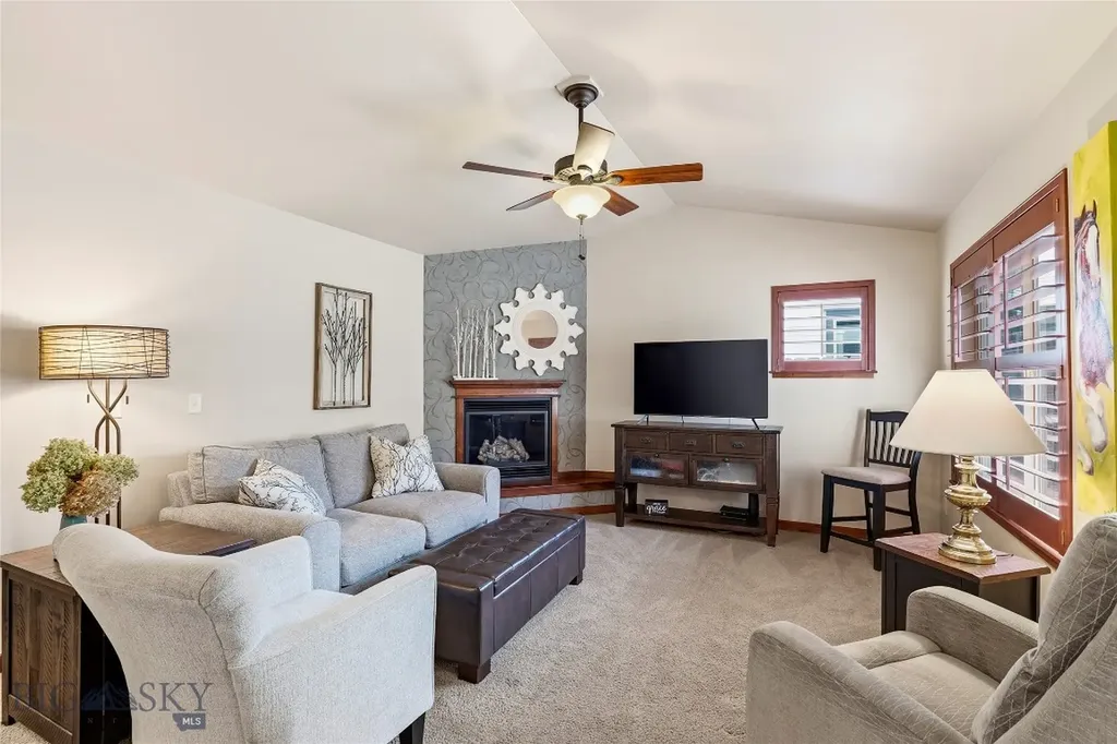 1007 Cottonwood Road Bozeman MT 59718