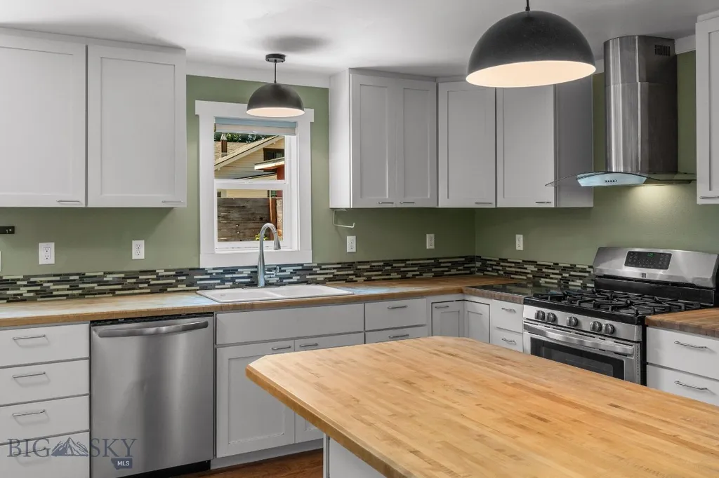310 S 9th Street Livingston MT 59047