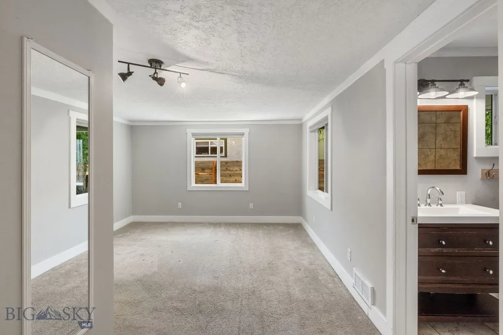 310 S 9th Street Livingston MT 59047