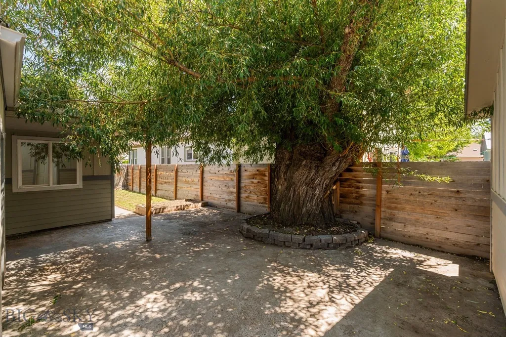 310 S 9th Street Livingston MT 59047