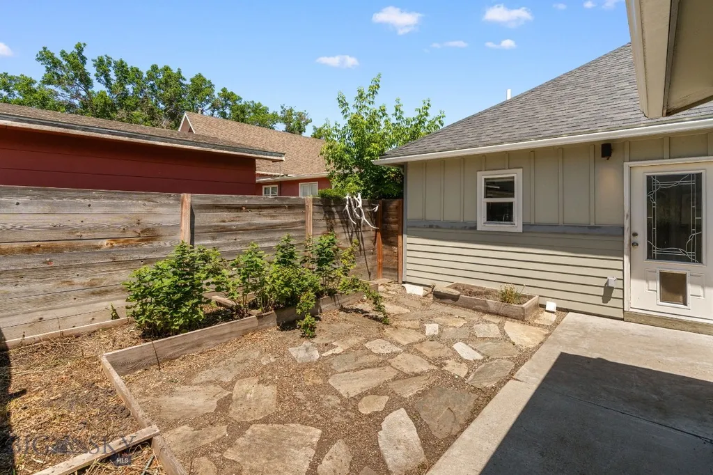 310 S 9th Street Livingston MT 59047